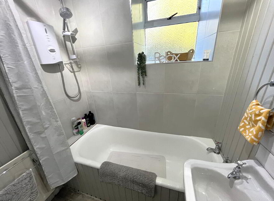 15 Seavers Road, Newry, BT35 8QA