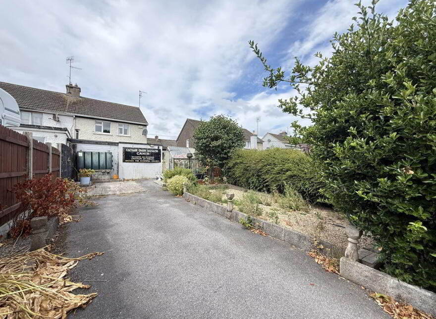 4 Mountain View Drive, Cahir, County Tipperary, E21K803