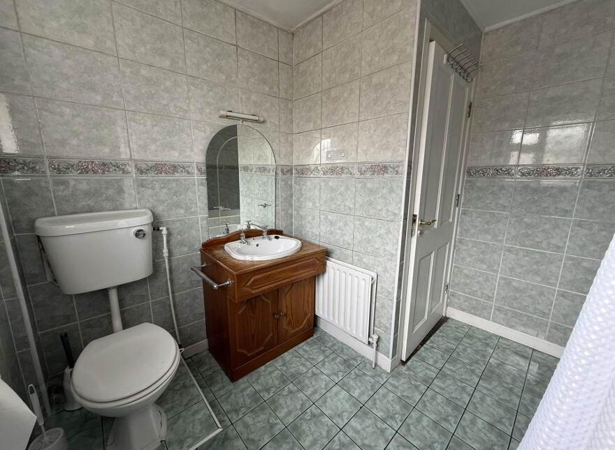 4 Mountain View Drive, Cahir, County Tipperary, E21K803