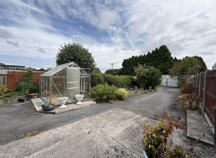 4 Mountain View Drive, Cahir, County Tipperary, E21K803