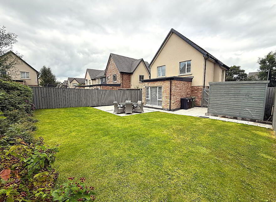 62 Ayrshire Avenue, Lisburn, BT28 2WF