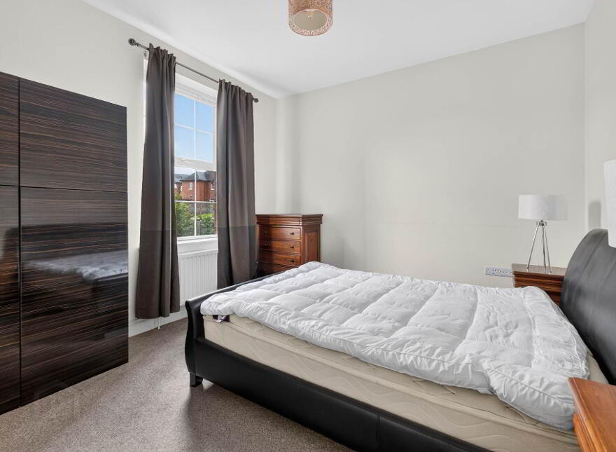 41 Millmount Village Square, Dundonald, Belfast, BT16 1YX