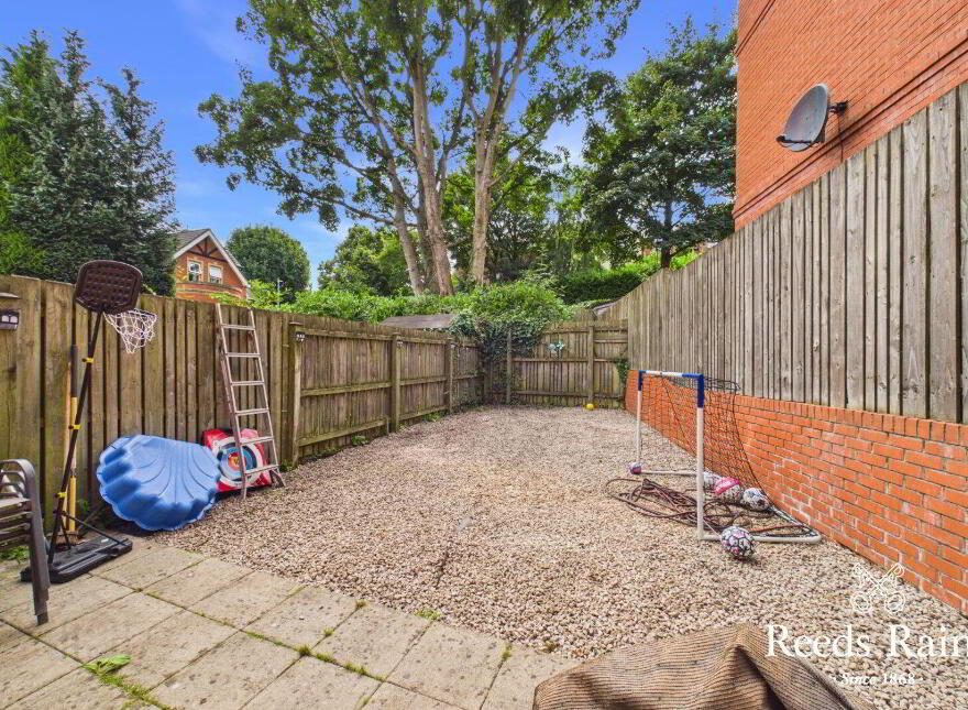 21 Fortwilliam Demesne, Belfast, BT15 4FD