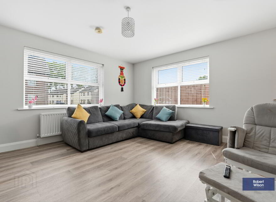 48 Nicholson Green, Donaghcloney, BT66 7UY