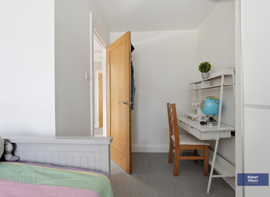 48 Nicholson Green, Donaghcloney, BT66 7UY