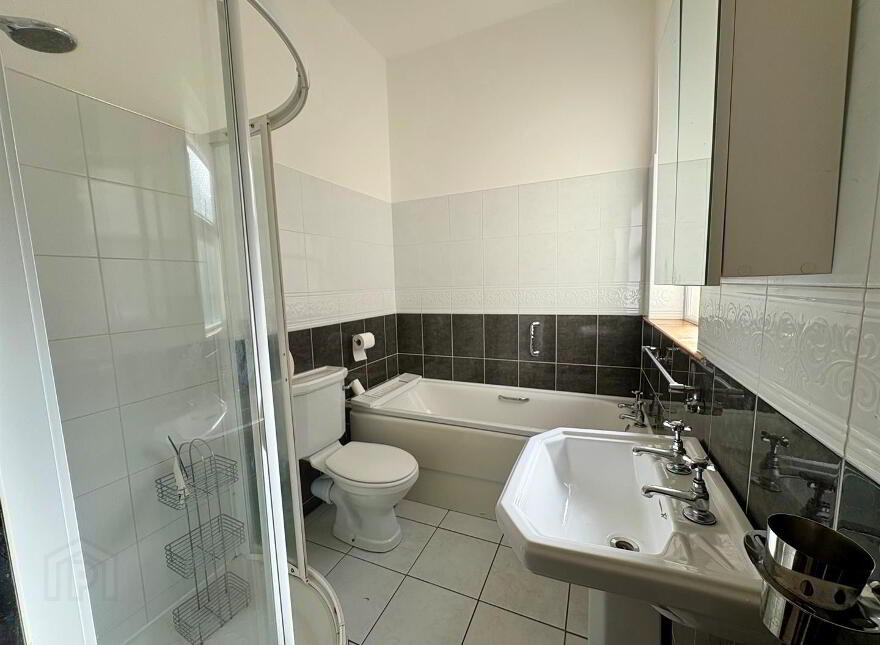 1A Lemonfield Avenue, Holywood, BT18 9NG