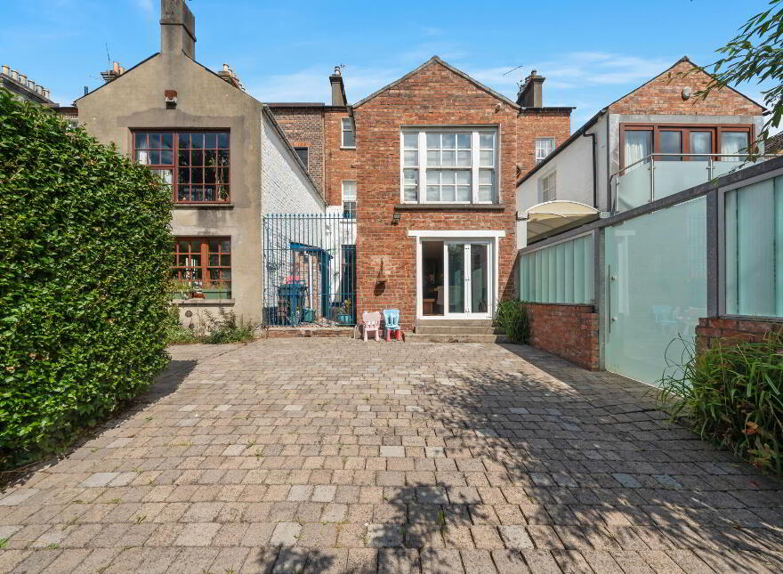 51 Rugby Road, University Street, Belfast, BT7 1PT