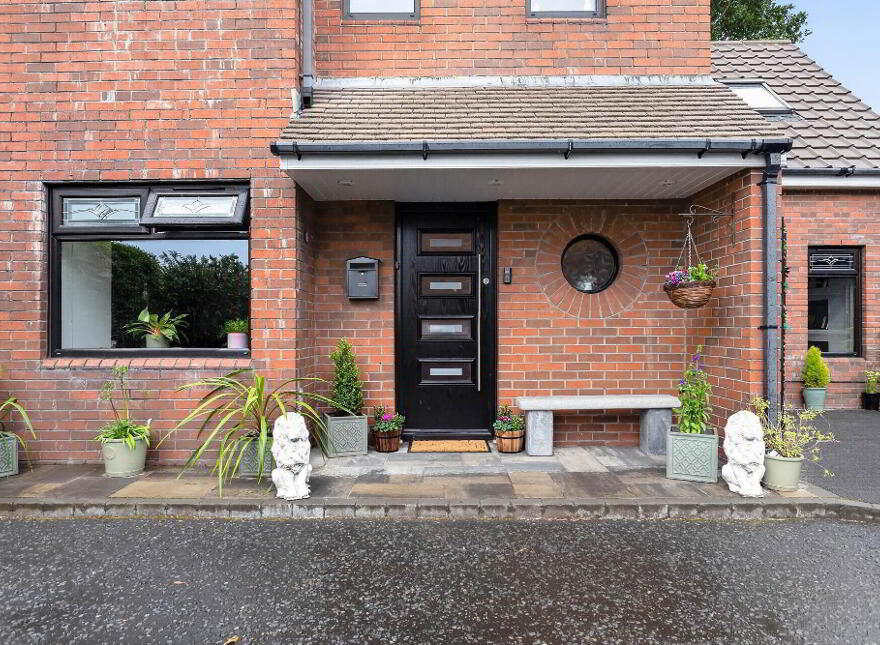 66 Oakhurst Avenue, Belfast, BT10 0PE