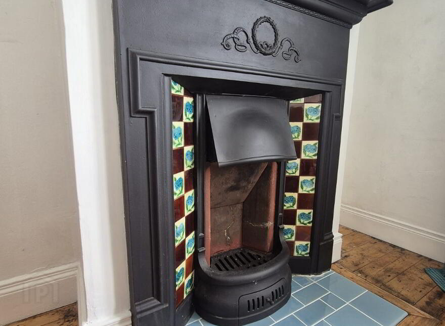 4 Coastguard Cottages, Kilkeel, BT34 4GF
