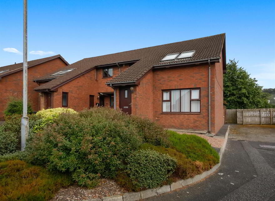 38 Drumkeen Court, Upper Galwally, Belfast, BT8 7TU