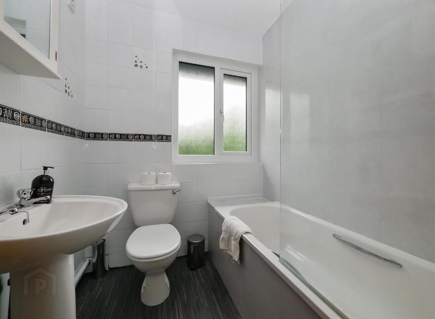 38 Drumkeen Court, Upper Galwally, Belfast, BT8 7TU