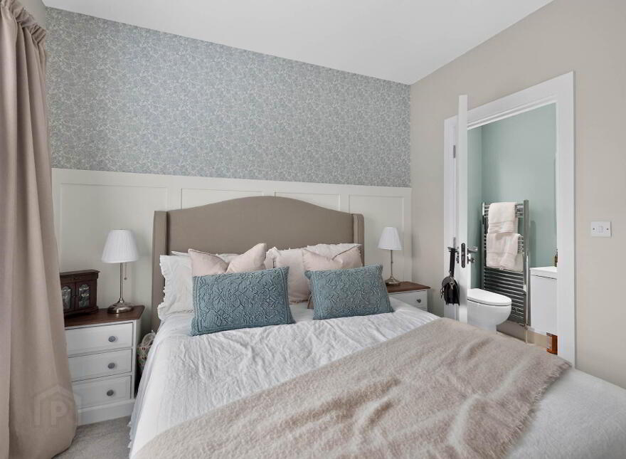 22 Woodbrook Manor, Lisburn, BT28 0AD