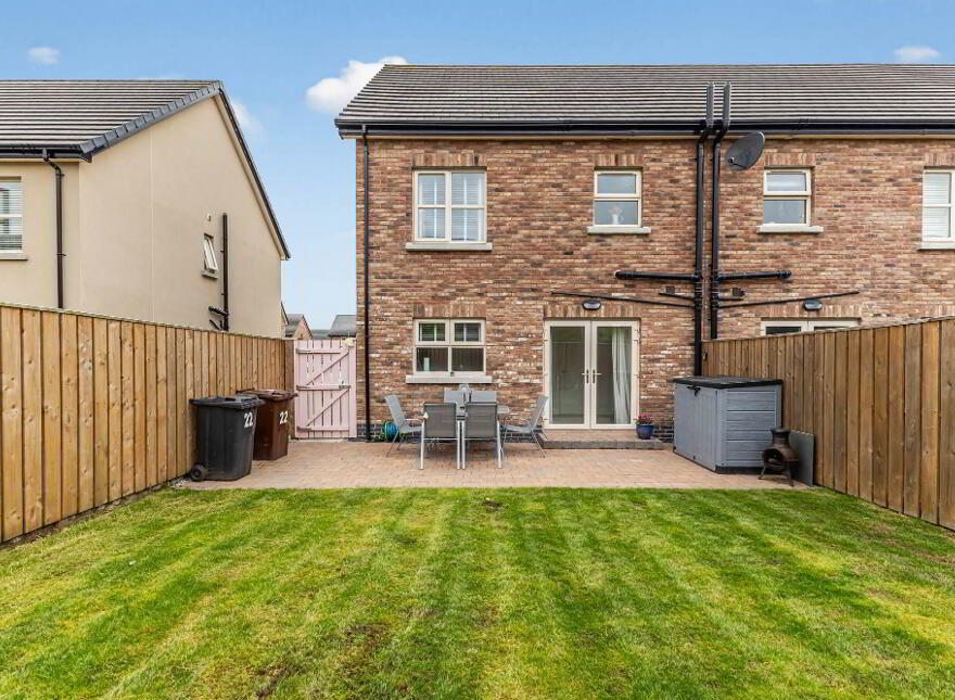 22 Woodbrook Manor, Lisburn, BT28 0AD