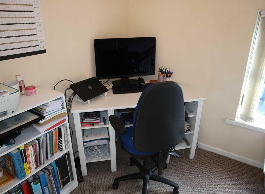 Apt D, 5 Eastleigh Drive, Ballyhackamore, Belfast, BT4 3DX
