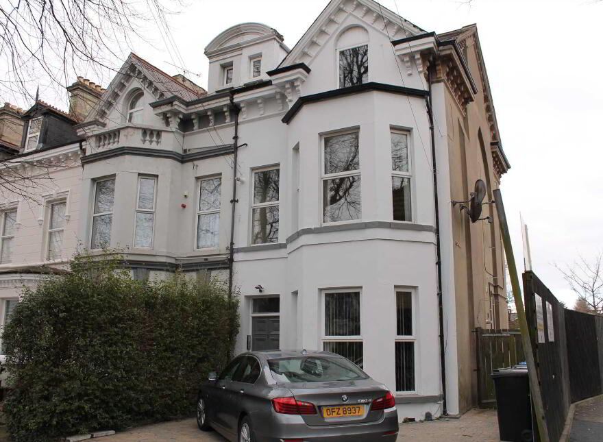 Apt D, 5 Eastleigh Drive, Ballyhackamore, Belfast, BT4 3DX