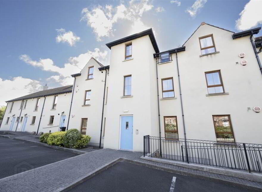 Apt 16, Dundrum Bay View, School Road, Dundrum, Newcastle, BT33 0FG