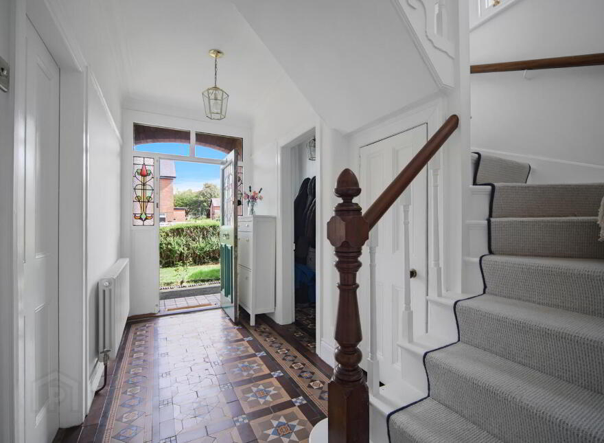 15 Luxor Gardens, Belfast, BT5 5NB