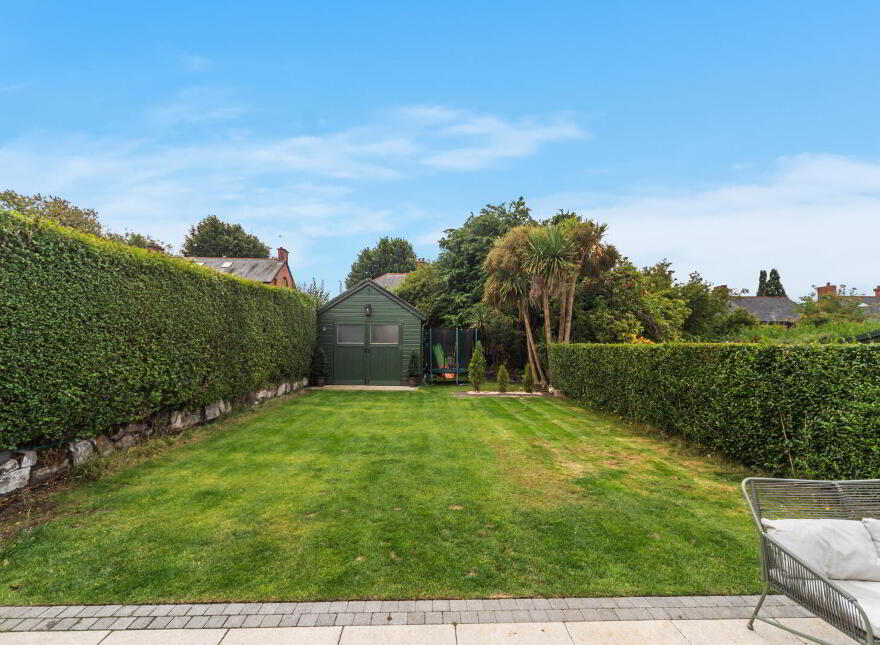 15 Luxor Gardens, Belfast, BT5 5NB