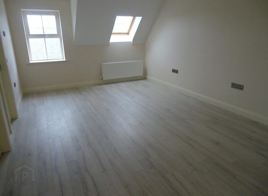 Apt 10 Rosscarrig, Sligo Road, Enniskillen, BT74 7JY
