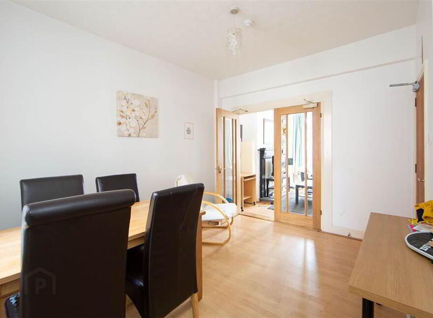 10 Stranmillis Street, Off Stranmillis Road, Belfast, BT9 5FE