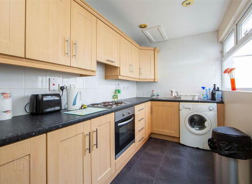 10 Stranmillis Street, Off Stranmillis Road, Belfast, BT9 5FE