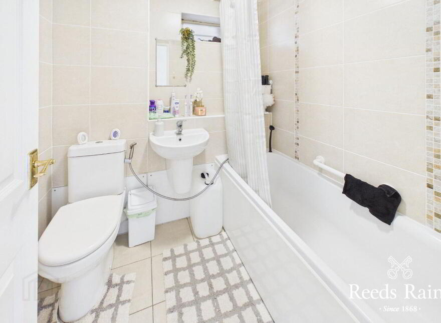 Flat 14D Beechwood House, Woodland Drive, Newtownabbey, BT37 9SF