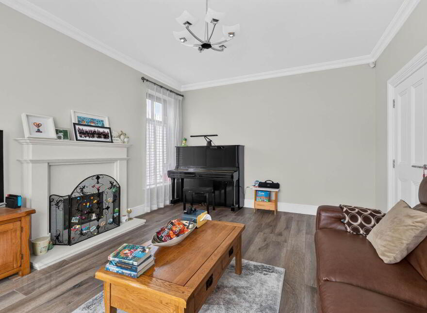 27 Harberton Crescent, Belfast, BT9 6WU