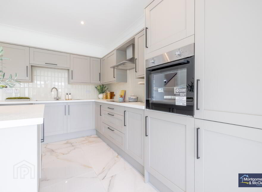 Caw Park, Waterside, Derry/Londonderry, BT47 6LZ