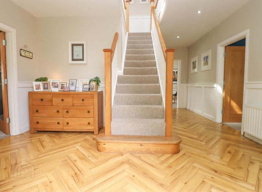 14 Moyne Park, Gilnahirk, Belfast, BT5 7QT