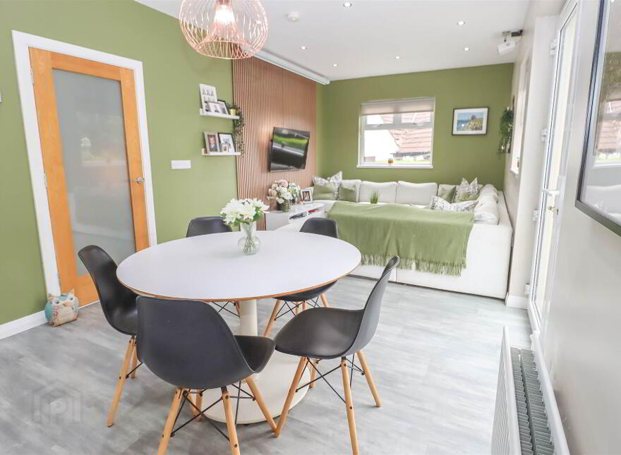 14 Moyne Park, Gilnahirk, Belfast, BT5 7QT