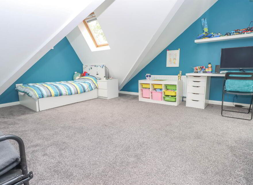 14 Moyne Park, Gilnahirk, Belfast, BT5 7QT