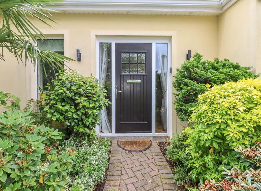 14 Moyne Park, Gilnahirk, Belfast, BT5 7QT