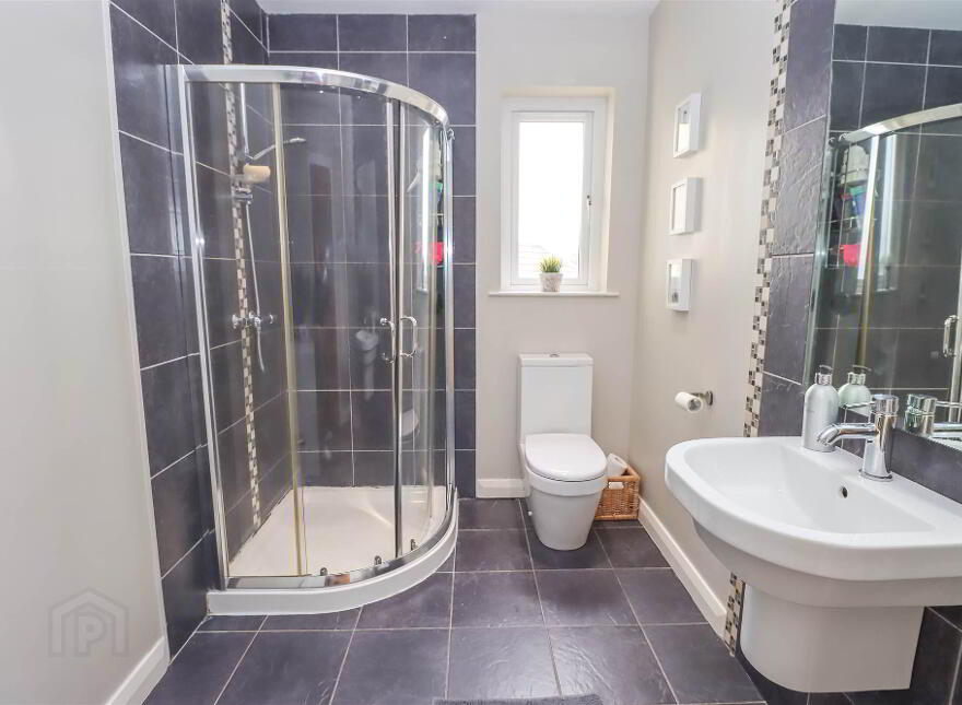14 Moyne Park, Gilnahirk, Belfast, BT5 7QT