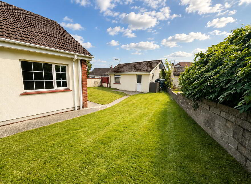 41 Mount Vernon, Culmore, L’derry, BT48 8AG