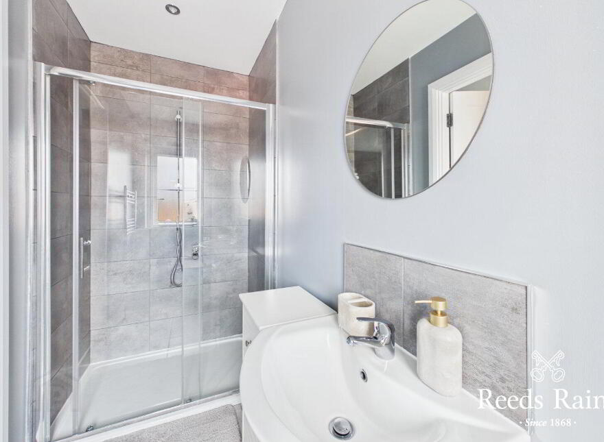 8 Faulkner Grove, Bangor, BT20 3FN