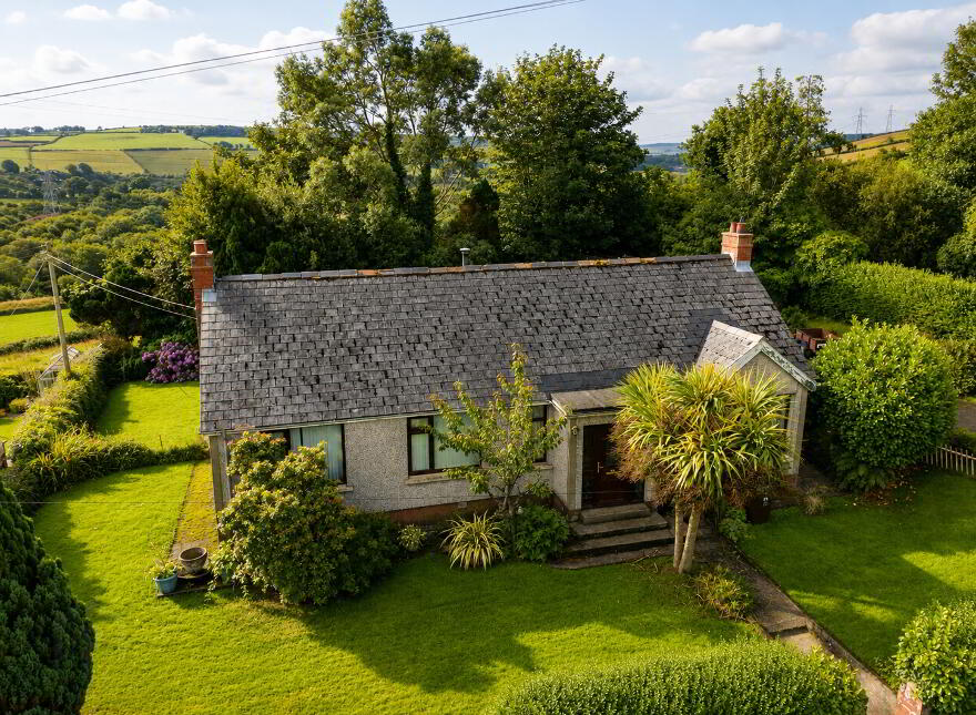 129 Rossdowney Road, Waterside, L’derry, BT47 5SU