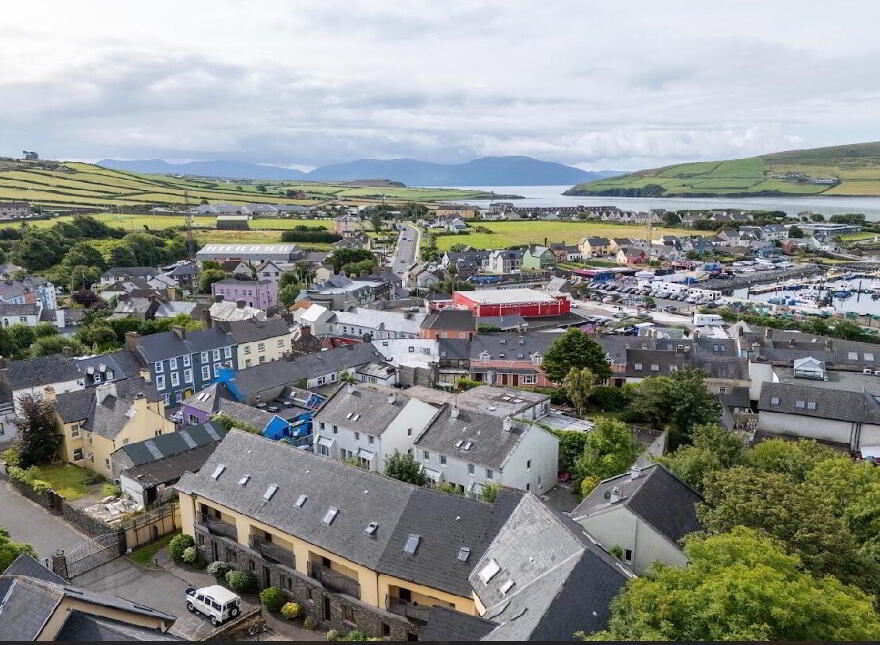 Apartment 20 An Doirín, Green Street, Dingle, V92HC89