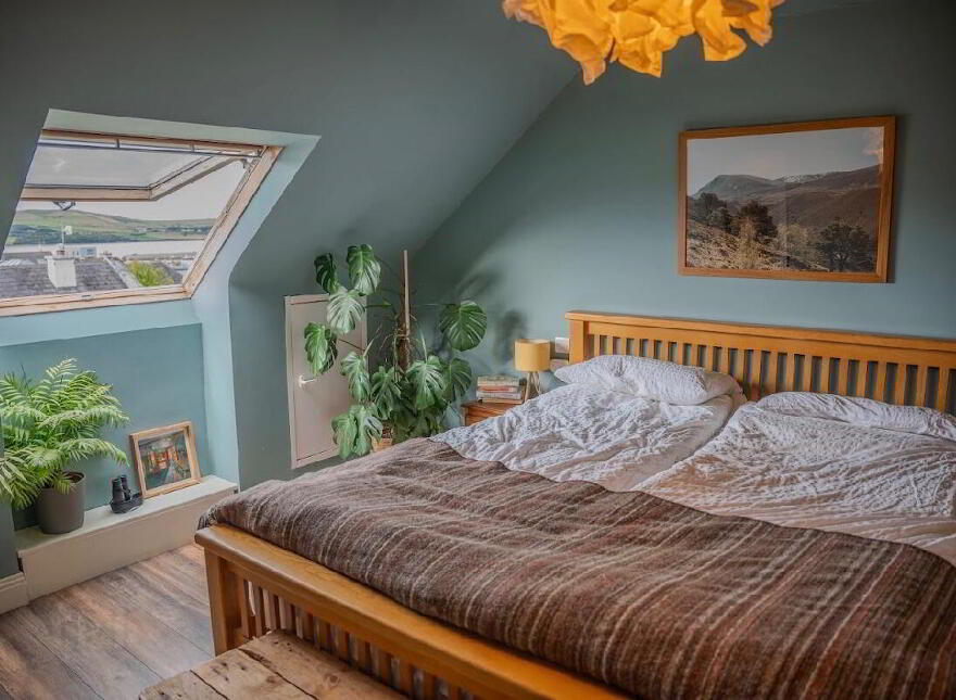 Apartment 20 An Doirín, Green Street, Dingle, V92HC89