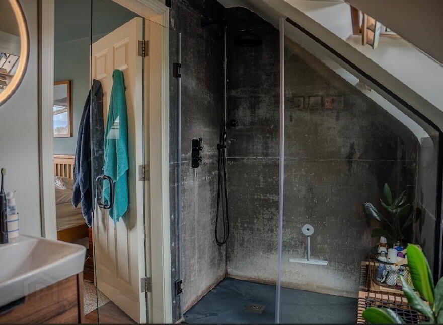 Apartment 20 An Doirín, Green Street, Dingle, V92HC89