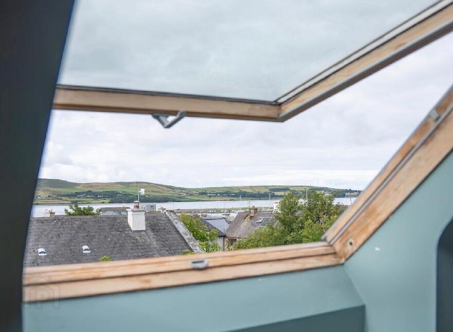 Apartment 20 An Doirín, Green Street, Dingle, V92HC89