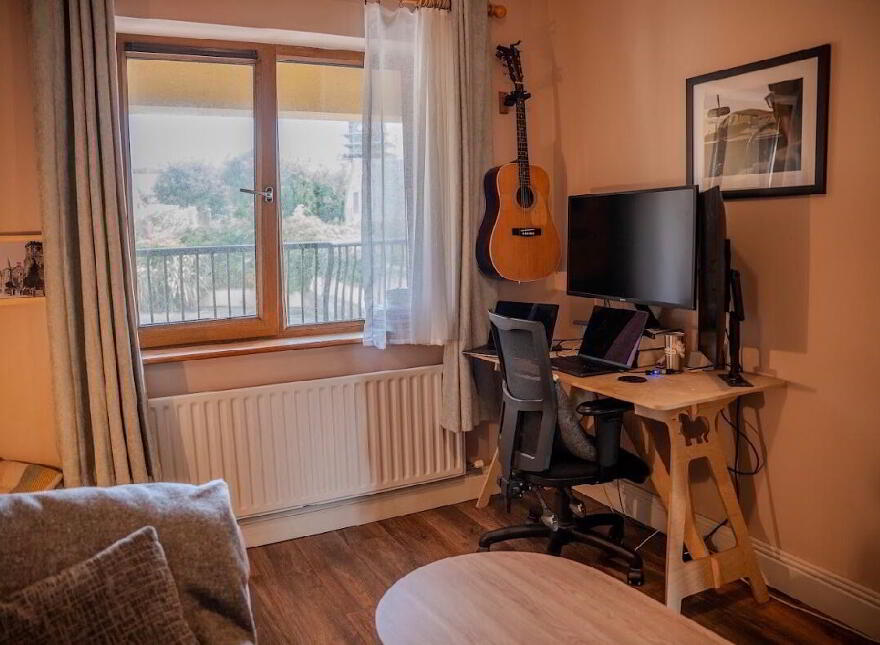 Apartment 20 An Doirín, Green Street, Dingle, V92HC89