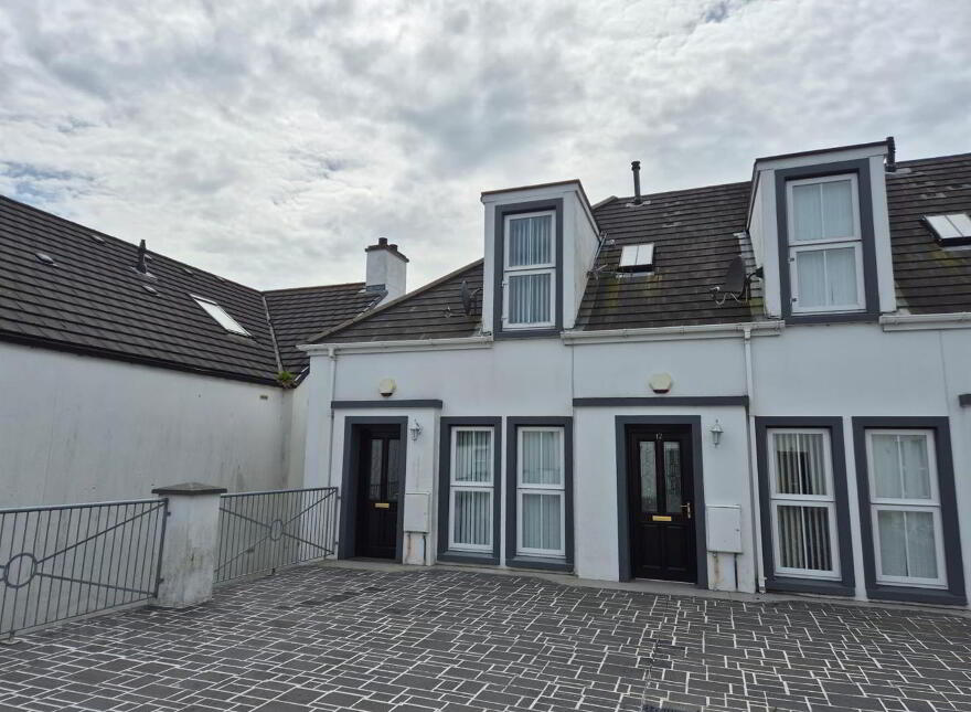 14 Gillespie Court, Comber, BT23 5GL photo