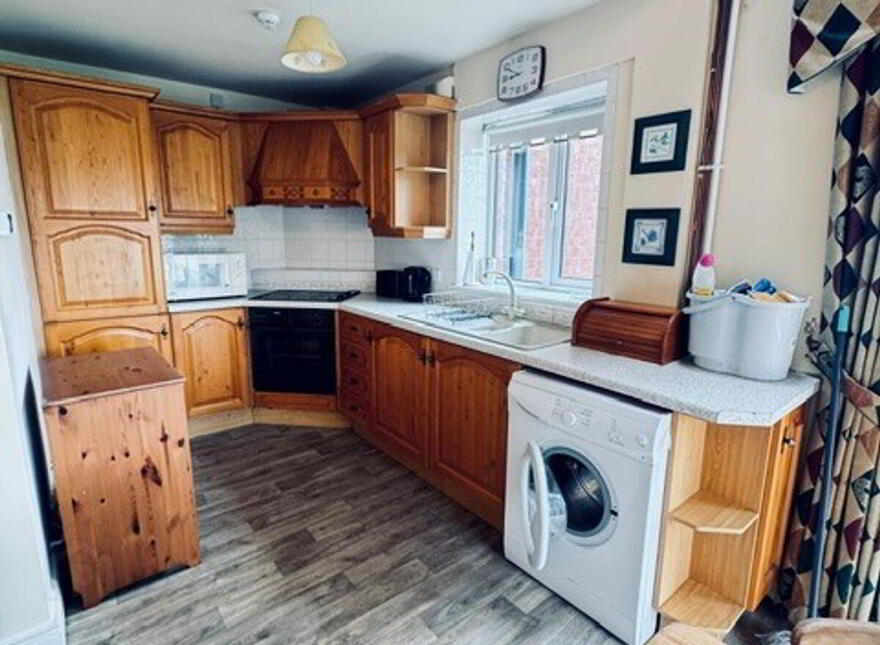 18 Laganview Court, Belfast, BT5 4AR