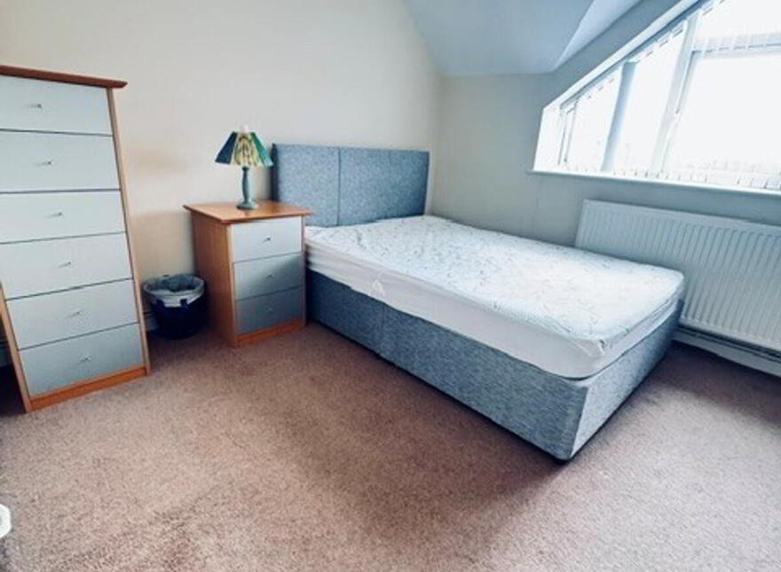 18 Laganview Court, Belfast, BT5 4AR
