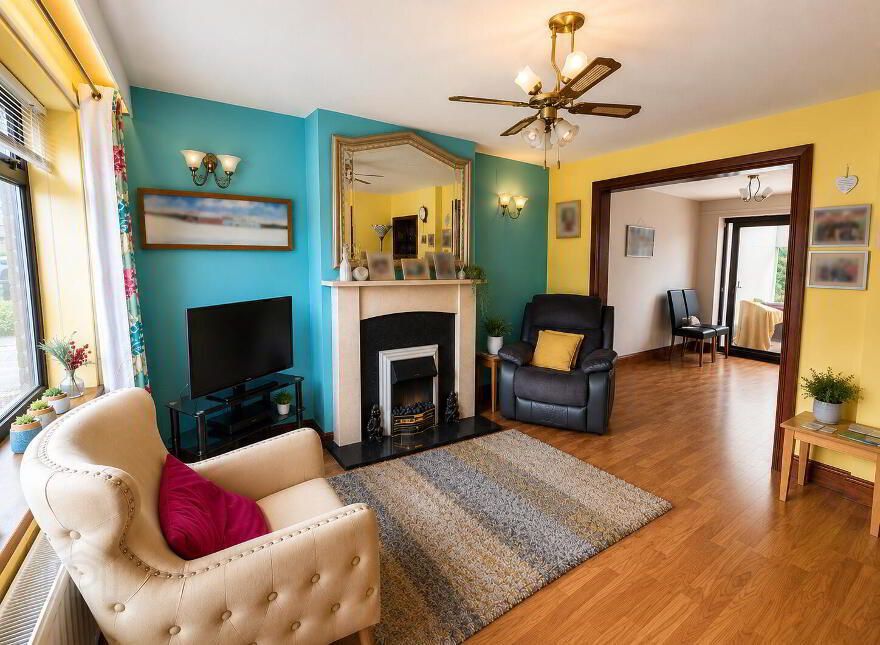 38 Woodview Crescent, Lisburn, BT28 1LF
