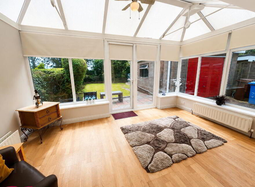 38 Woodview Crescent, Lisburn, BT28 1LF