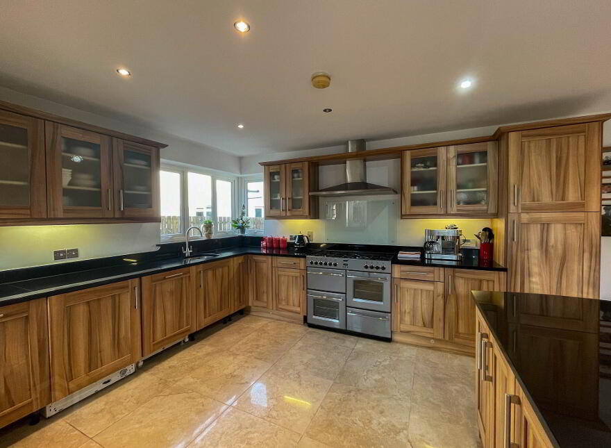 62 Magheraboy Avenue, Portrush, BT56 8GW