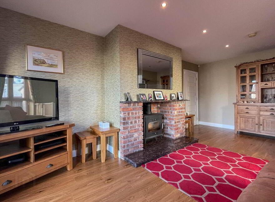 62 Magheraboy Avenue, Portrush, BT56 8GW