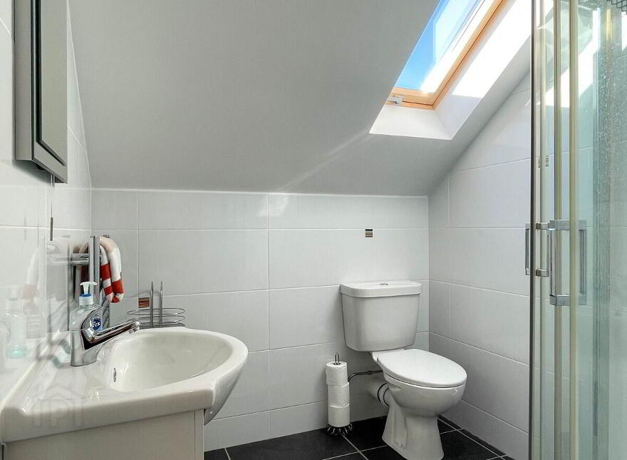 62 Magheraboy Avenue, Portrush, BT56 8GW