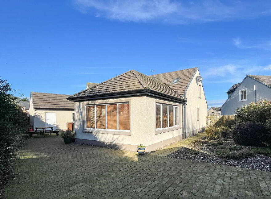 62 Magheraboy Avenue, Portrush, BT56 8GW